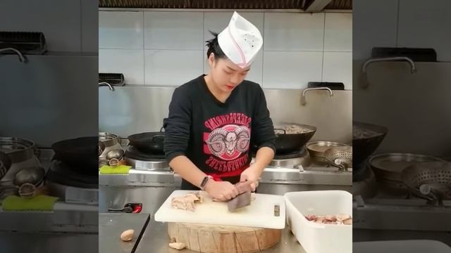 cI-HutwhNtM - Lifestyle Beautiful Train Teppanyaki street food,restaurant,BBQ,Pub street#Short#Short