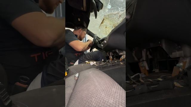 Как снять подушку руля BMW G серии g30 g20 g32 g05 g06 g01 g02 и так д
