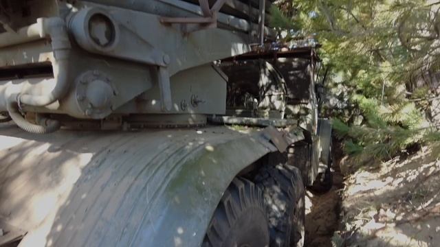 📍Херсонское направление  Артиллеристы группировки войск «Днепр» нанесли точный удар по двум расч...