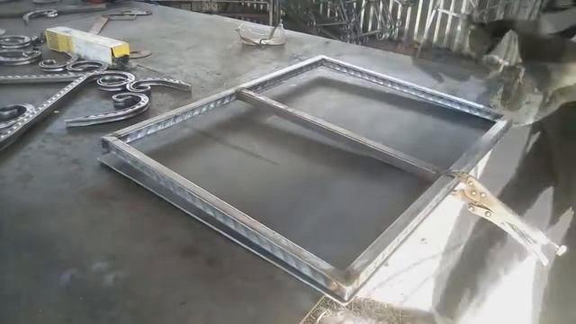 Холодная ковка своими руками! Классный столик!