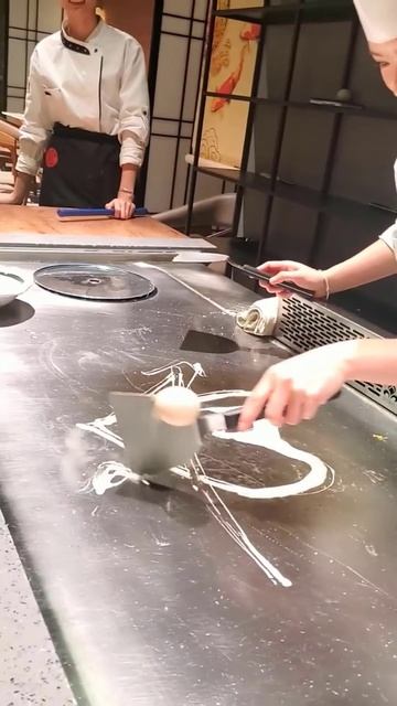 GMjJwO4iA-0 - Lifestyle Beautiful Train Teppanyaki street food,restaurant,BBQ,Pub street#Short#Short