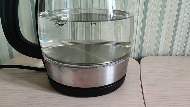 Как очистить чайник от накипи лимонной кислотой