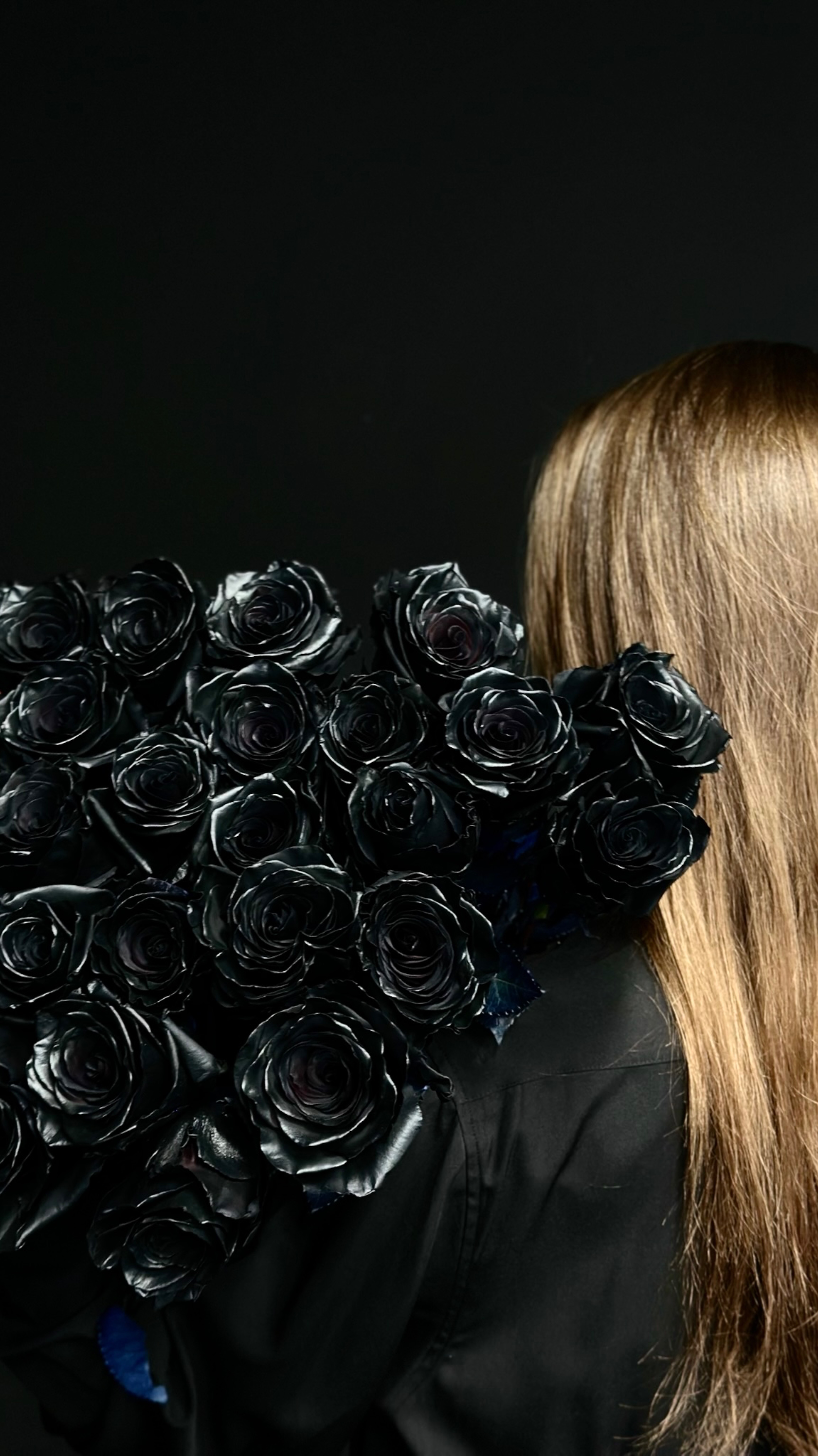 🖤 Черные розы PURE BLACK — не просто букет.
 Это жест, стиль, эстетика вне времени.