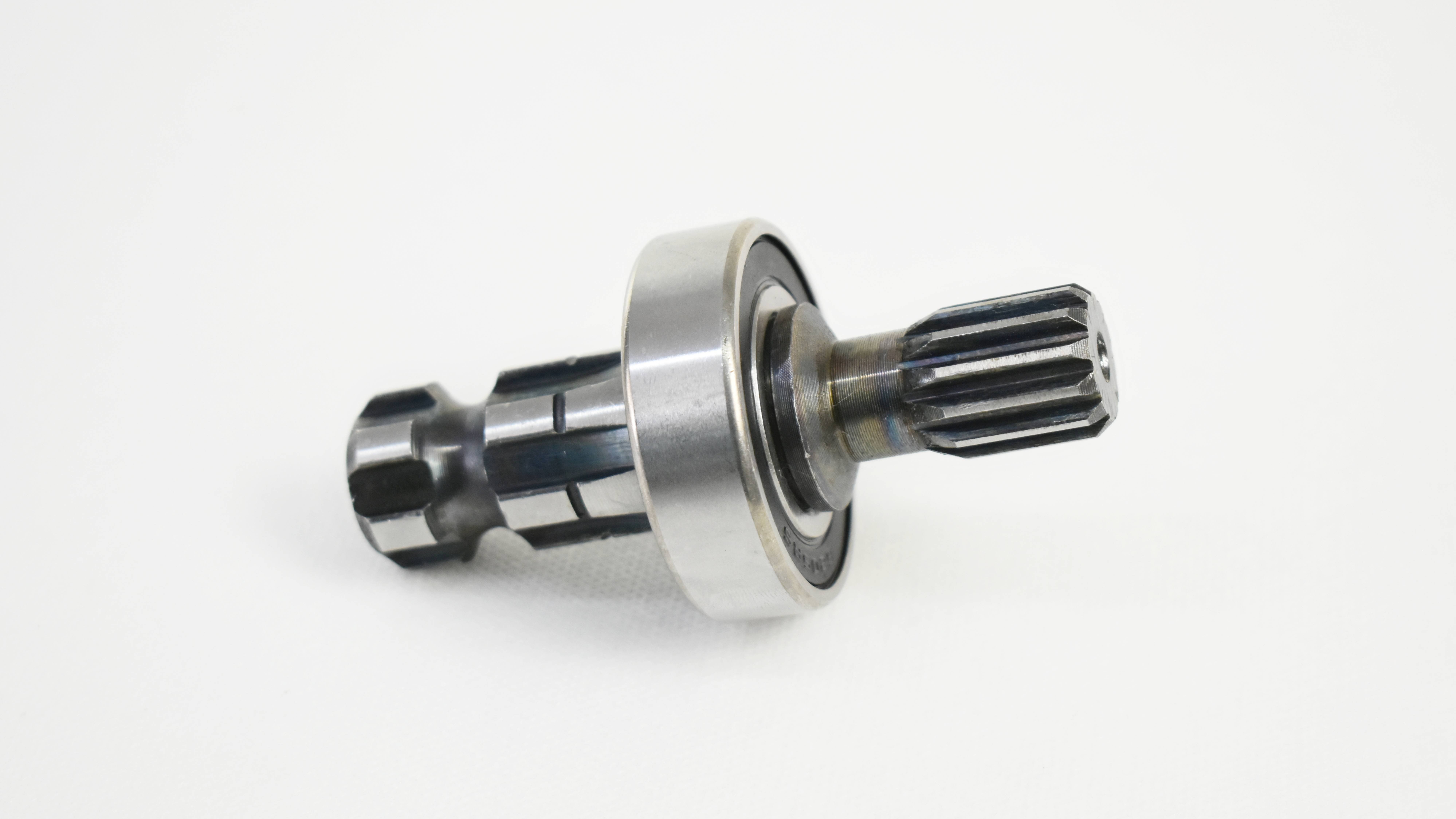 Вал MP-3400155 гидробака с подшипником в сборе МТЗ-80/82 (Master Part)
