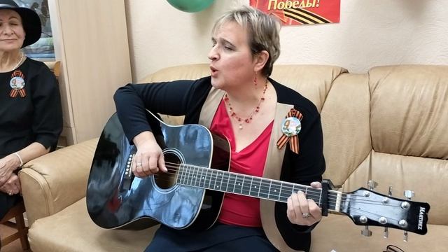 Спели романс с ветеранами.."Он говорил мне ."