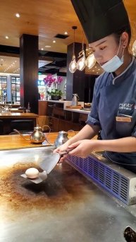 K9UD-v3b2qs - Lifestyle Beautiful Train Teppanyaki street food,restaurant,BBQ,Pub street#Short#Short