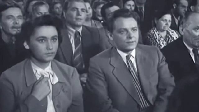 ВЯЧЕСЛАВ ТИХОНОВ
