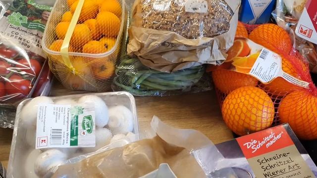 Уволилась с работы. Закупка продуктов на 120 евро. Купили новый стол. Мои тарелочки на кето/low car