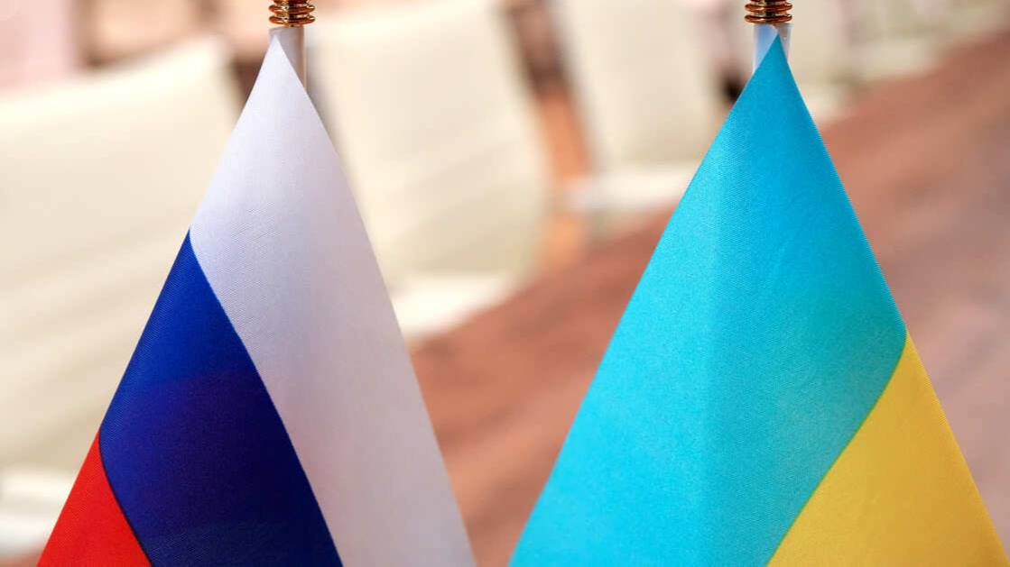 Захарова: киевский режим постоянно меняет свою позицию по разрешению конфликта