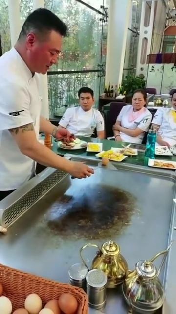 Gqfb0DQDMqA - Lifestyle Beautiful Train Teppanyaki street food,restaurant,BBQ,Pub street#Short#Short