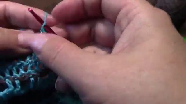 Вязание крючком детской шапки банданы часть 2