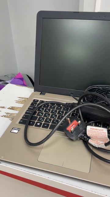 Ноутбук ASU’s X540Y