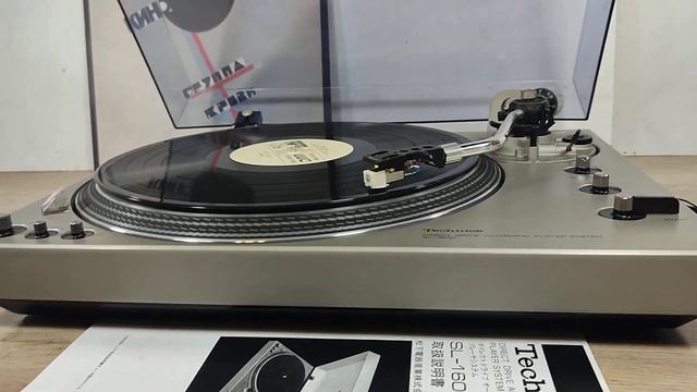 Проигрыватель винила Technics SL-1600. Made in Japan. Идеал. ТЕСТ.