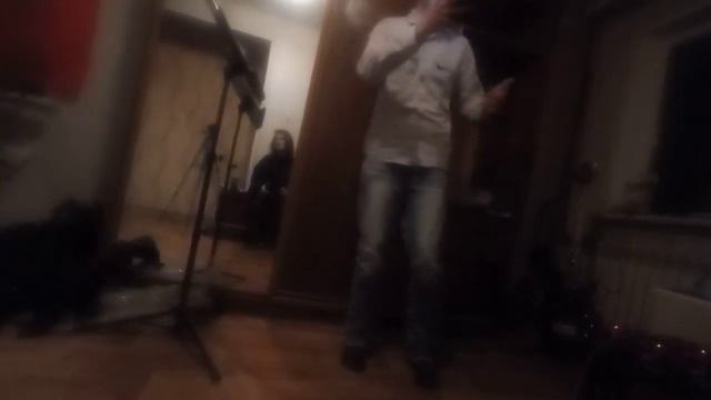 Алексей Чумаков "Тут и там" cover from Tema Singer