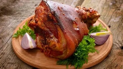 Рулька запеченная. Простые и вкусные рецепты.