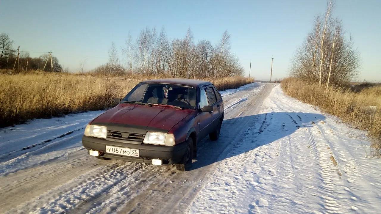 Будни владельца ИЖа 2126// Настраиваем холостой ход, замена датчика температуры воздуха. // #2