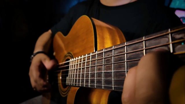 Manuch Oshiqi ar bor bazeb new songs