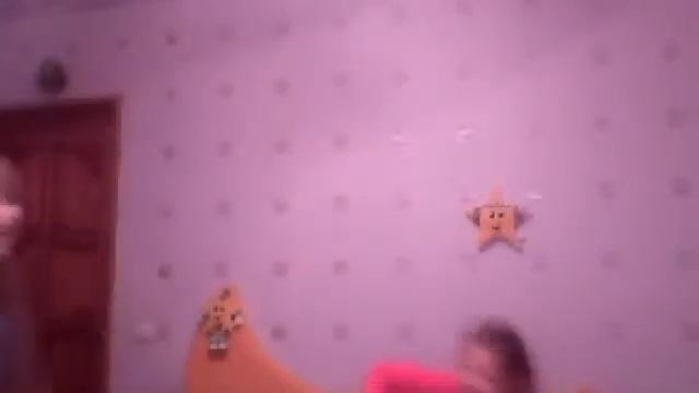 вечеринка бой подушками!!!!!!