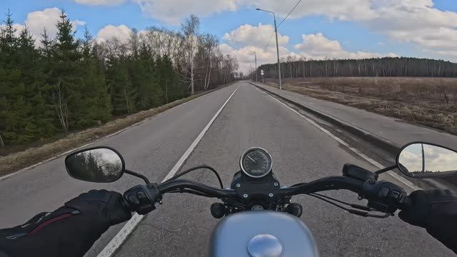 Harley Davidson Sportster XL1200N POV Выкатываю из Кленово