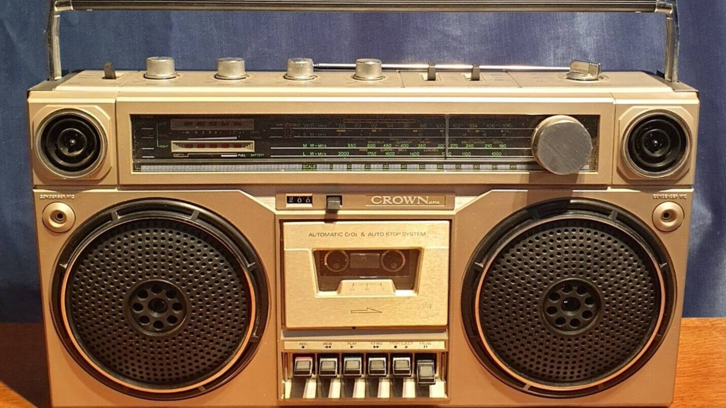 Стереомагнитола Crown CSC 840L  Ghettoblaster Boombox-Япония-1981-год