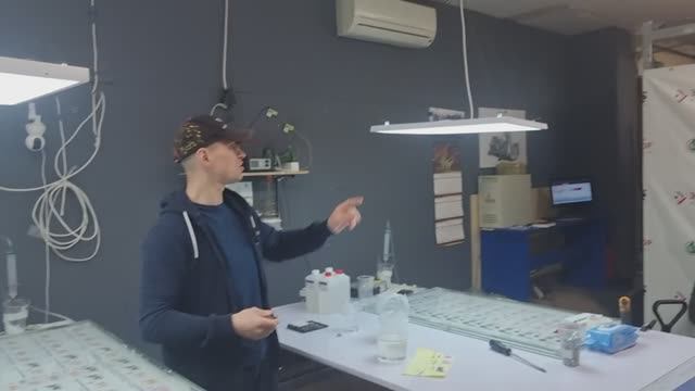 Что изменилось в цехе по заливке объемных наклеек
