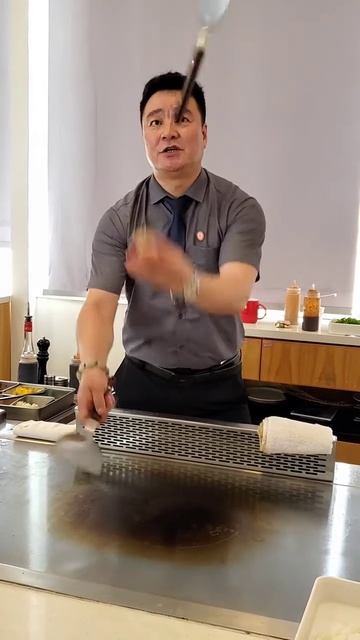 kKmxwiGKfcY - Lifestyle Beautiful Train Teppanyaki street food,restaurant,BBQ,Pub street#Short#Short