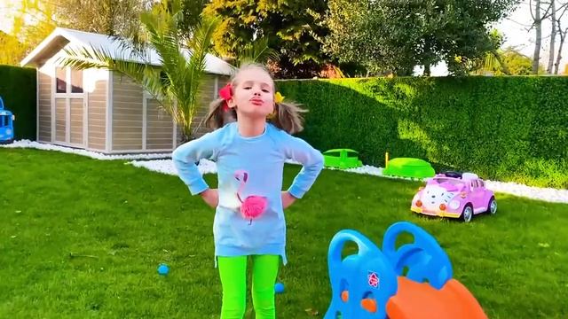 Мисс Кэйти и Мистер Макс (Miss Katy) Кэти и Макс хотят попрыгать на батутах