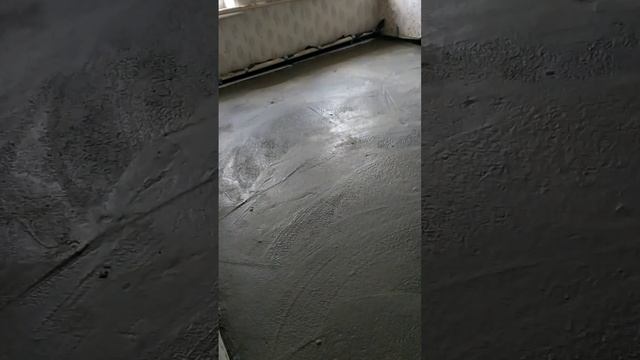 Чудо мастера. Залили пол не ровно.