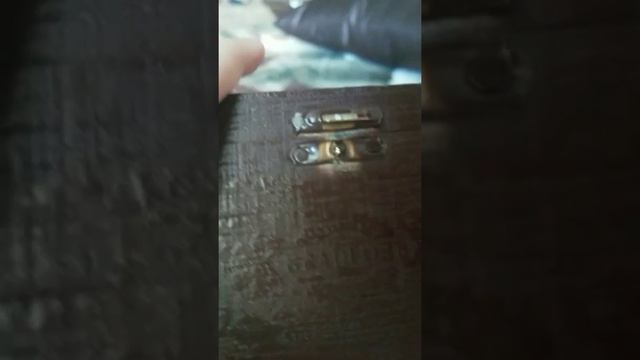 я сегодня Вам показываю сундучок своими руками из  дер