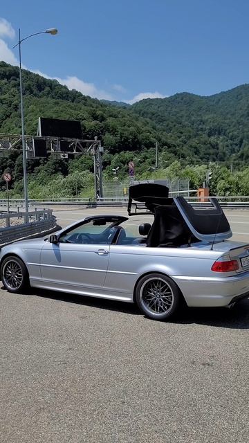 BMW 325