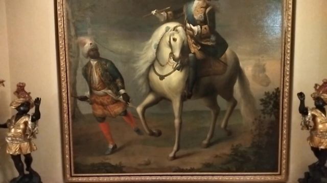 Сани Елизаветы Петровны 1760 года, гобелен "Мадонна с ап?