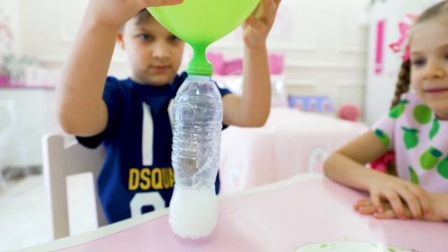 ДИАНА И РОМА - Диана и Рома проверяют трюки и эксперименты с воздушными шариками