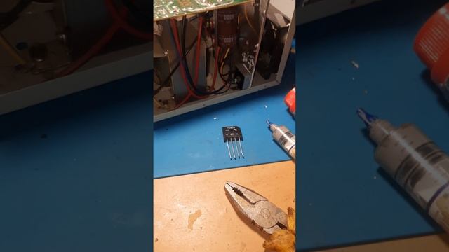 Лабораторный блок питания DAZHENG PS-305D. 0-30В, 0-5А. Переделал на 40 вольт и заменил мост.