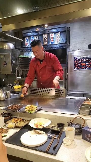 iP4Mt9PHPEI - Lifestyle Beautiful Train Teppanyaki street food,restaurant,BBQ,Pub street#Short#Short