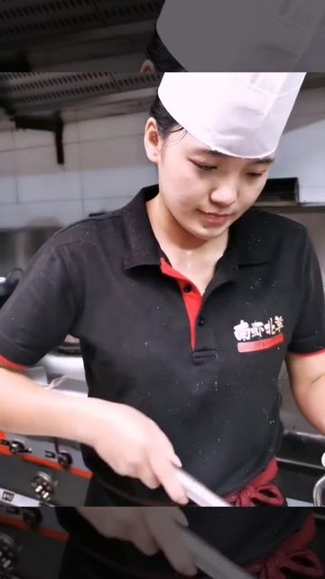 bzvSGOLLfx8 - Lifestyle Beautiful Train Teppanyaki street food,restaurant,BBQ,Pub street#Short#Short