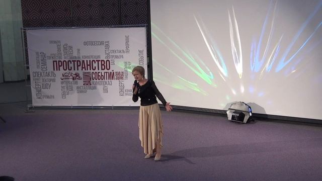 Льется музыка. Музыка В. Добрынина, сл. Л. Дербенева. Исполняет Светлана Игнатова.