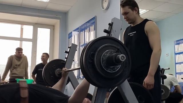 ОТКРЫТОЕ ПЕРВЕНСТВО ПО ЖИМУ ШТАНГИ ЛЁЖА В ДЕТСКО-ЮНОШ?