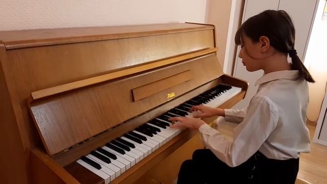 Каракулова Динара 5 Б К.Черни Соч. 299 Этюд №12