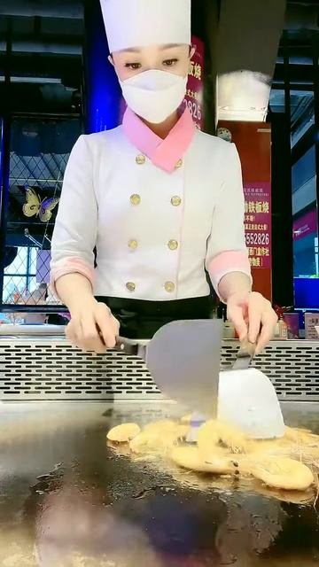 gYamPbpQbSY - Lifestyle Beautiful Train Teppanyaki street food,restaurant,BBQ,Pub street#Short#Short