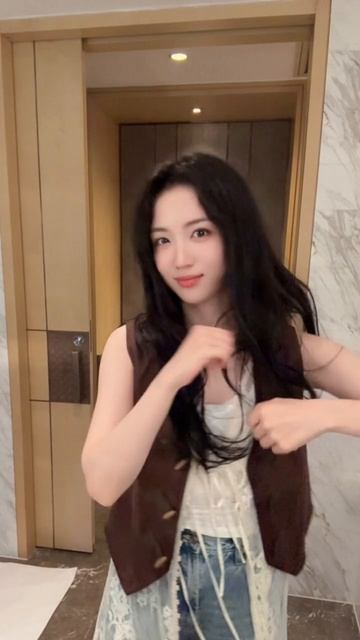 Beautiful girl #douyin #tiktok #beautiful