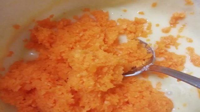 Тыквенно-морковные кексы с орехами и сухофруктами