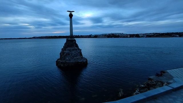 Прогулки по Севастополю. Вечером на Приморском бульваре