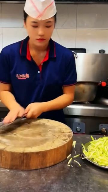 HYEEe53KVq4 - Teppanyaki on street food,restaurant,BBQ,Pub street#Short#Shorts