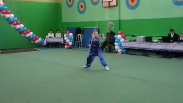 Севостьянова Анастасия с палкой