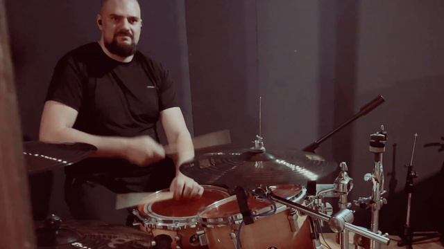 В. Сюткин - "7000"  (Не Дуйся - Cover)