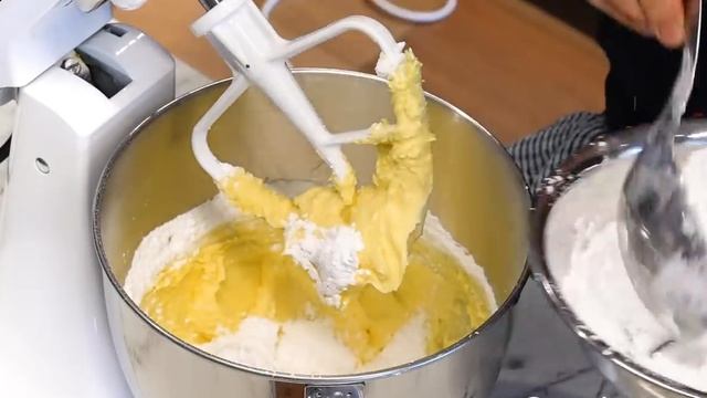 VkusniyDen это рецепт самых нежных шоколадных кексов в вашей жизни!
