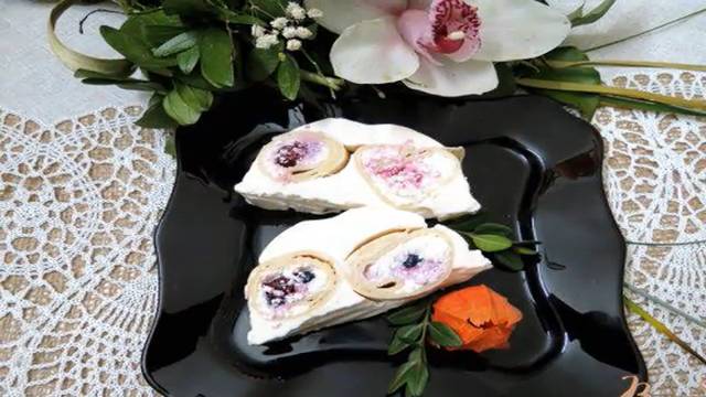 Десерт молочно блинный
