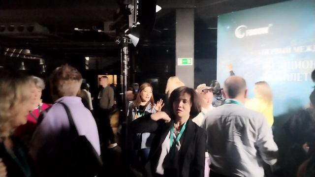 FOHOW 15.05.2025 Москва SLF с г-ном Ю-Фей