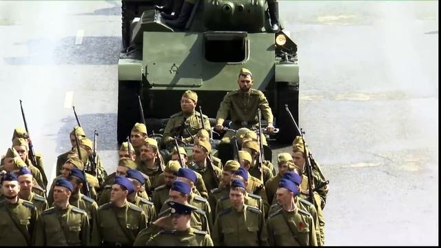 Торжественное шествие в Верхней Пышме к 73-летию Великой Победы