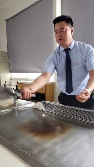 d2ydYn44-tw - Lifestyle Beautiful Train Teppanyaki street food,restaurant,BBQ,Pub street#Short#Short